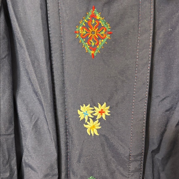 Obermeyer Vintage Ski Jacket Women’s 10 Embroidered Nordic Puffer Coat - Picture 4 of 7